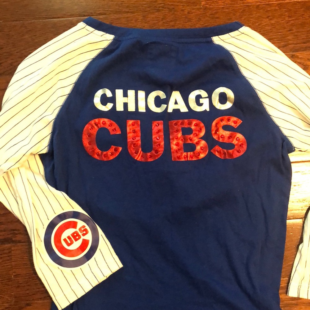VS Pink MLB Chicago Cubs Shirt